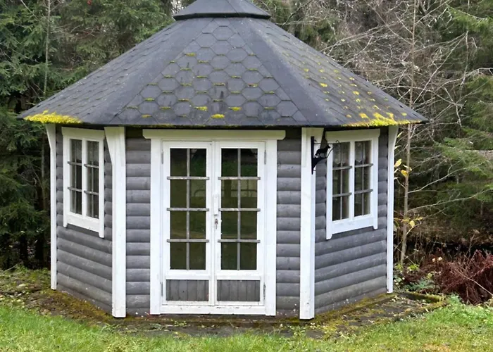 Maaseutumajoitus, Kukkasaari Apartmán *